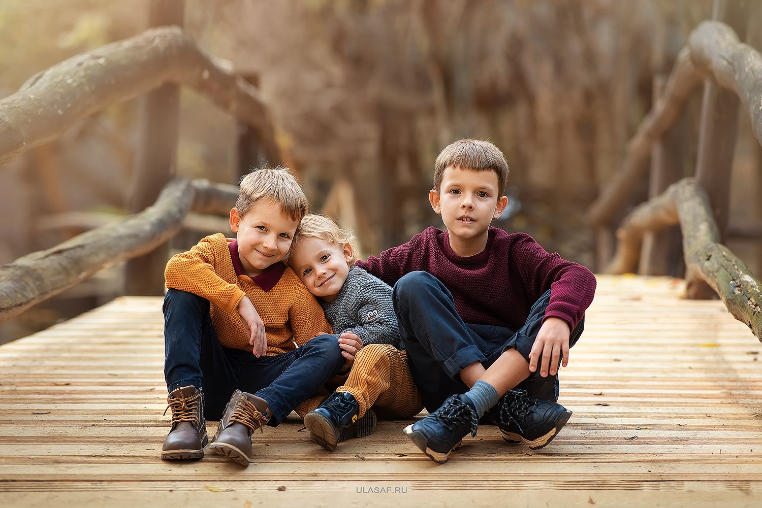 портрет, art, portrait, осень, autumn, дети, мальчики, boys, братья, brother, брат, веселье, радость, эмоции, любовь, нежность, Юлия Сафо