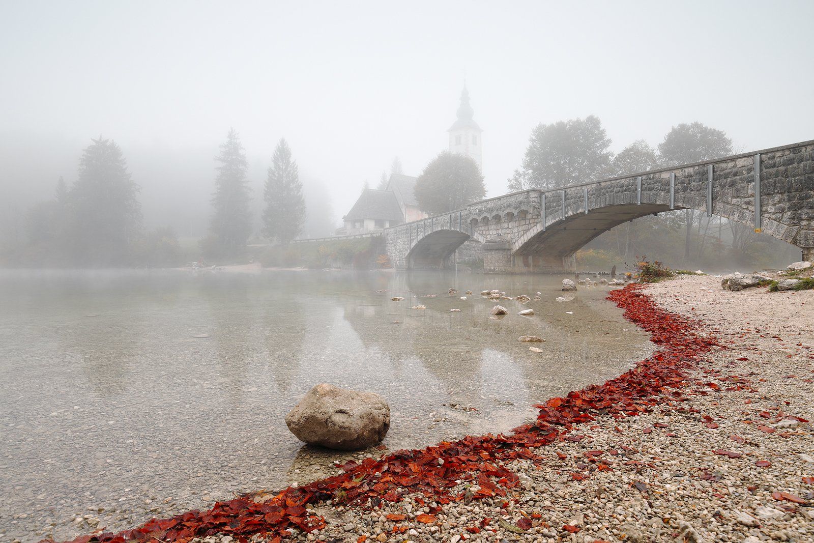 bohinj, ribcev laz, slovenia, mist, fog, mood, morning, lake, bridge, church, stone, water, leaf, Jacek Lisiewicz