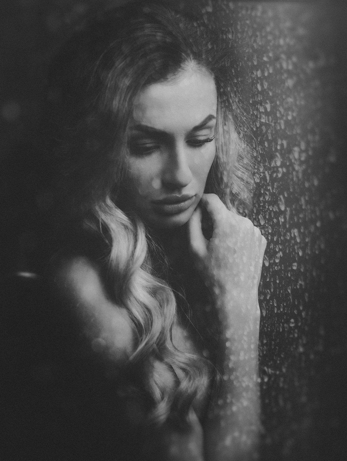 female, fine, art, portrait, black and white, rain, reflection, alone, drama, dramatic, loneliness, mood, beauty, Дмитрий Толоконов