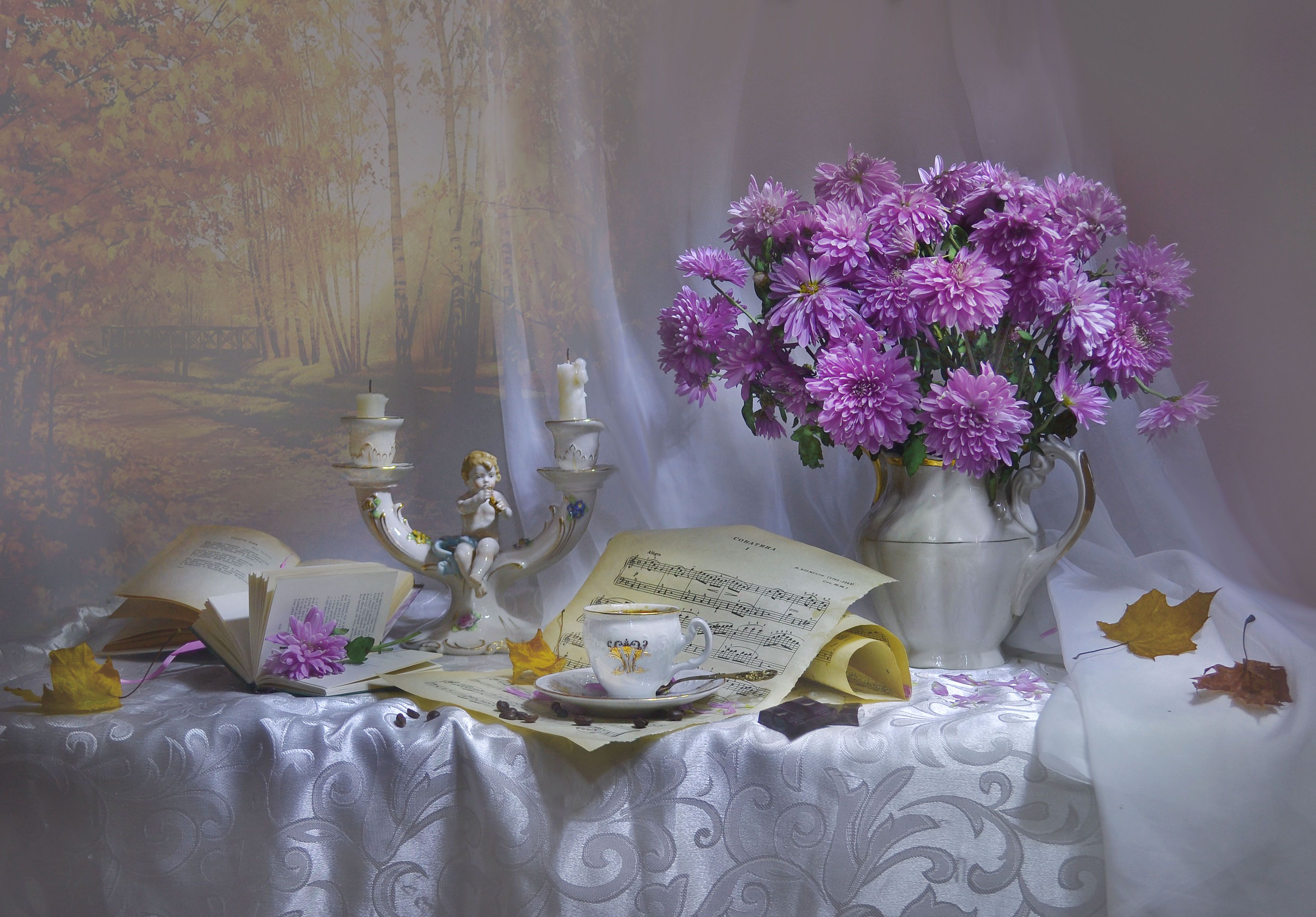 still life, натюрморт, цветы, хризантемы, фото натюрморт, стихи, свечи, книги, картина маслом, ноты, чашка кофе, подсвечник, осень, октябрь, шоколад, кленовые листья,, Колова Валентина