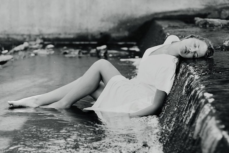 фотограф татьяна кошутина, девушка, портрет, вода, черное-белая фотография, Tanya Koshutina