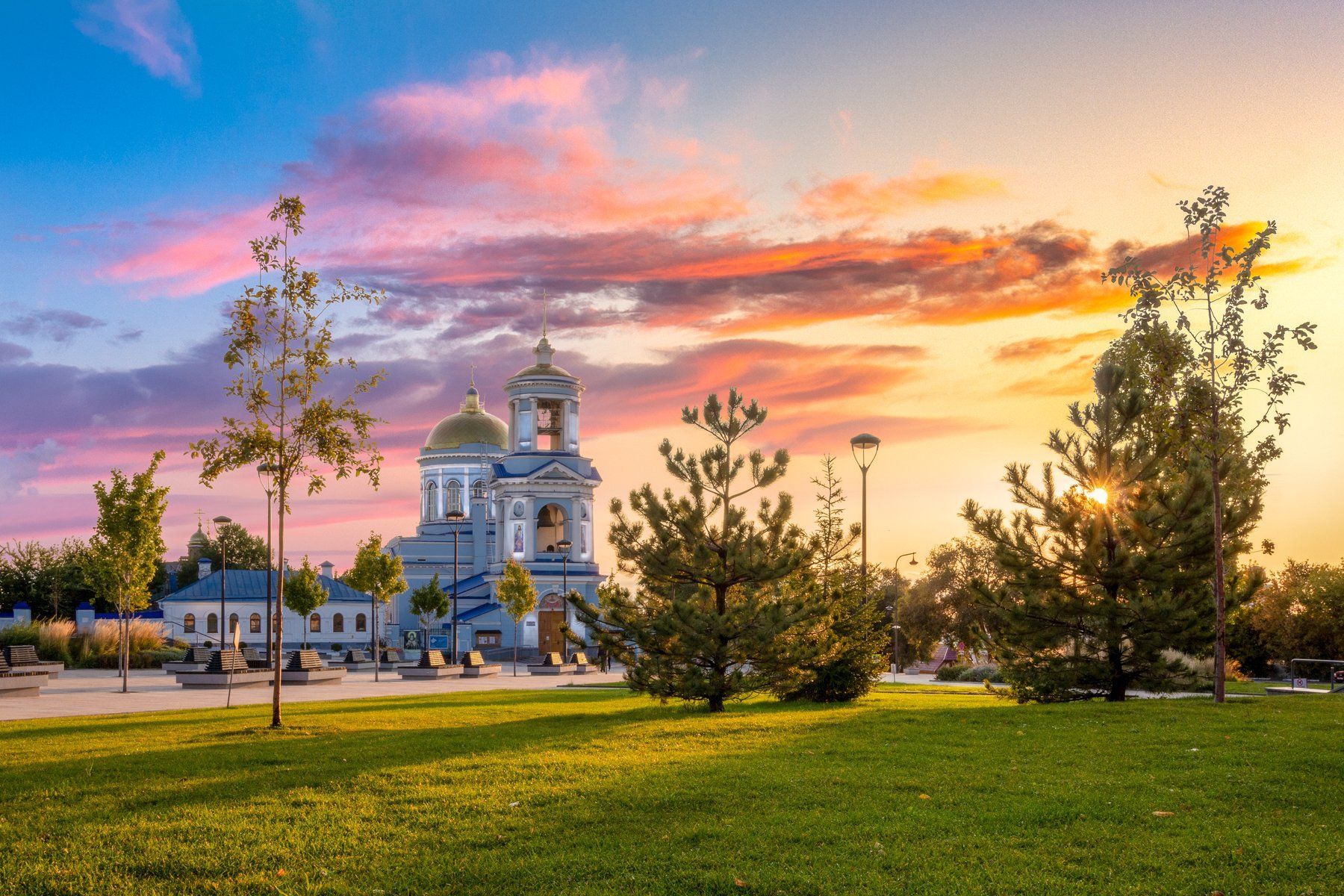 Покровский храм и Советская площадь Воронеж
