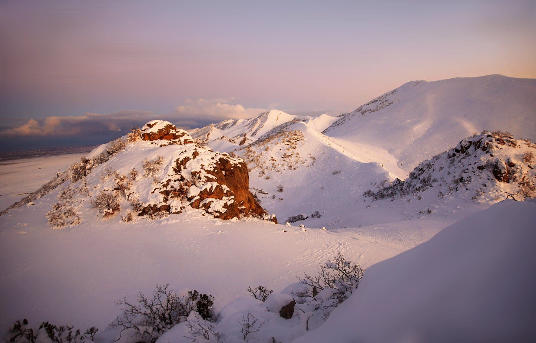 Снег в горах Дагестана