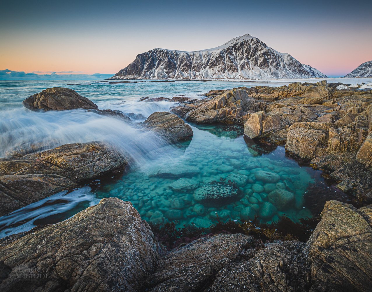 lofoten,skagsanden,flakstad,norway,norwegian,shoreline,winter,, Adrian Szatewicz