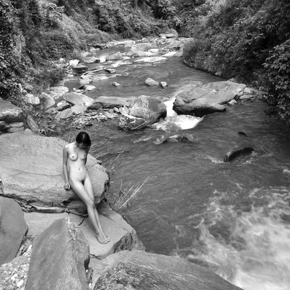 nude, black and white, photography, nonhdan, vietnam, Một Kẻ A-ma-tơ Chỉ-Thích-Chụp-Nút