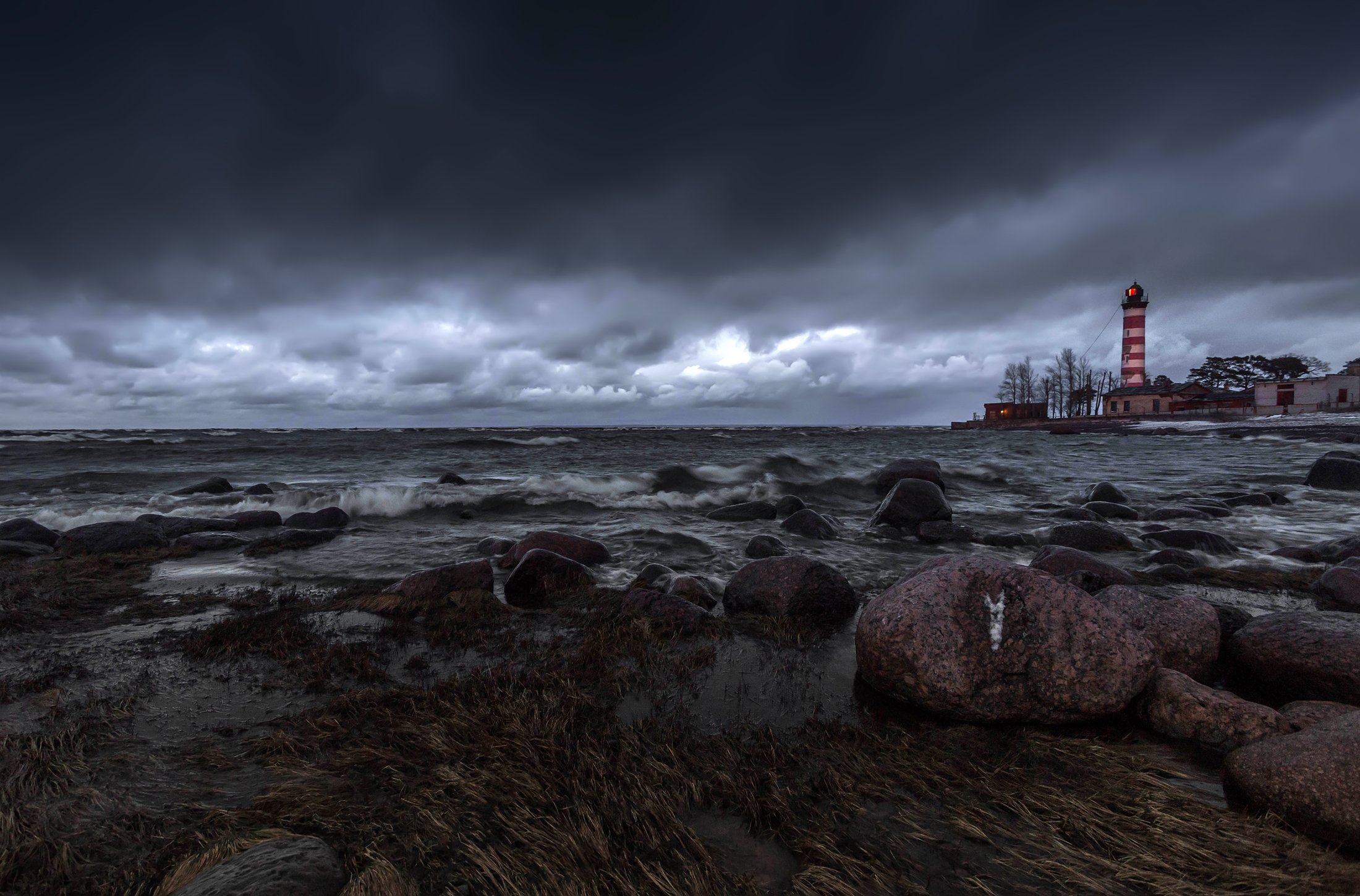 шепелевский маяк, финский залив, шторм, море, волны, Павел Ващенков