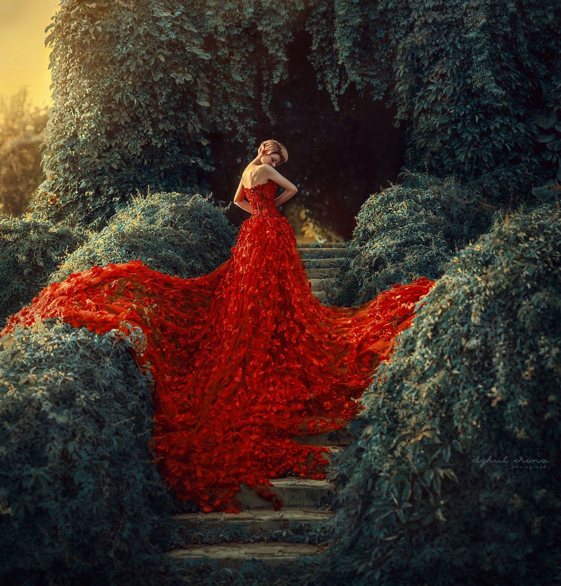 portreit people girl woman irinadzhul dzhulirina green red flower, Ирина Джуль
