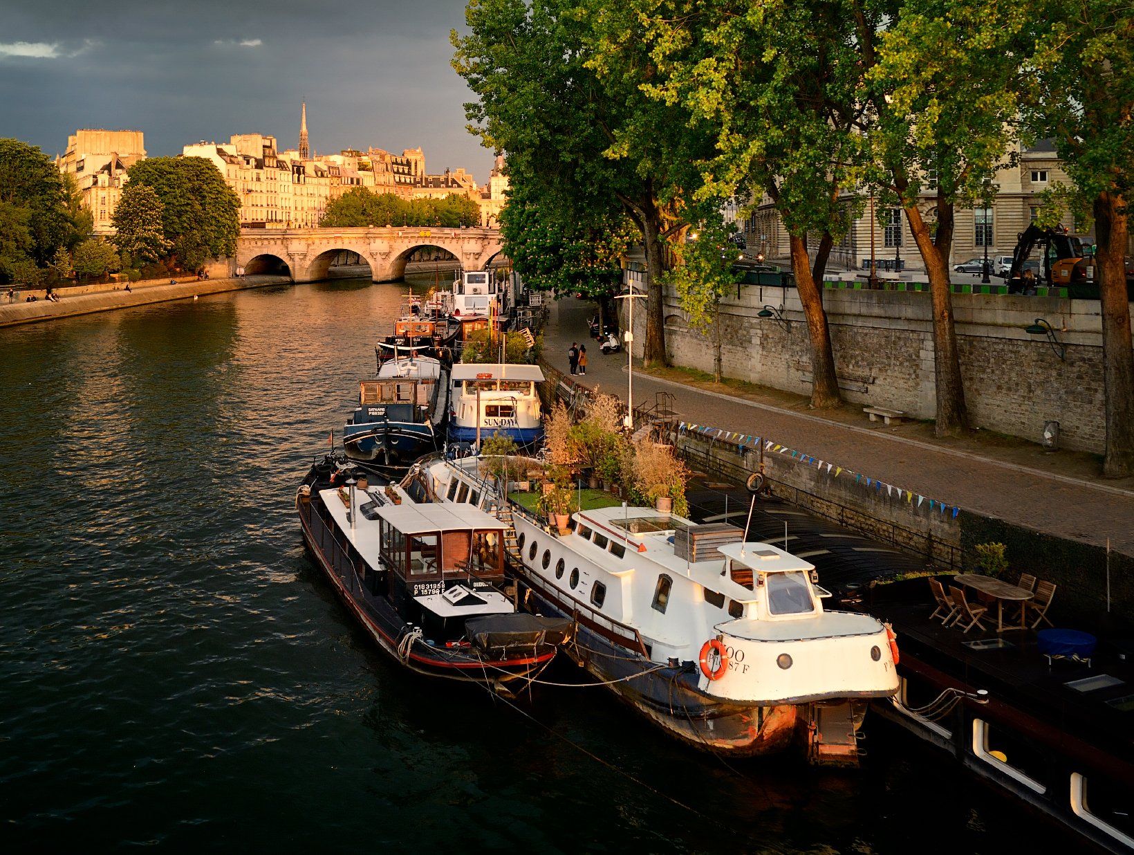 paris, seine, cité, péniches, Olga N.