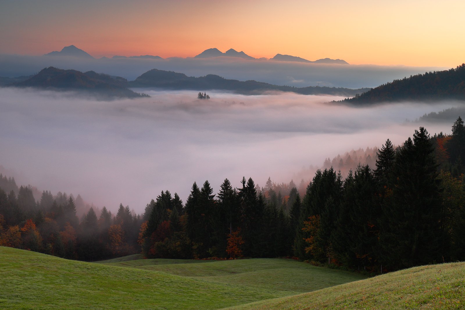 slovenia, morning, sunrise, autumn, church, earth, sky, mist, fog, tree, hill, forest, Jacek Lisiewicz