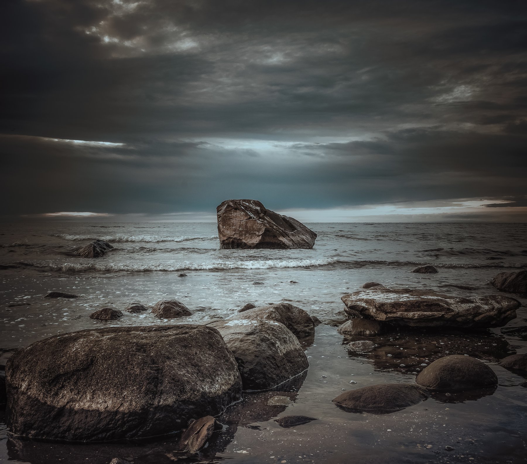 stones  sea  nature  landscape  summer  sky  clouds  baltic  nikon  Dramatic Sky  Scenics  Beauty In Nature  Outdoors, Krzysztof Tollas
