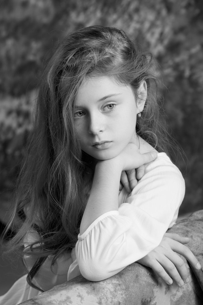 портрет, девочка, настроение, чёрнобелое, красота, ребёнок,дети,girl,beauty,child,b&w,, Олег Грачёв