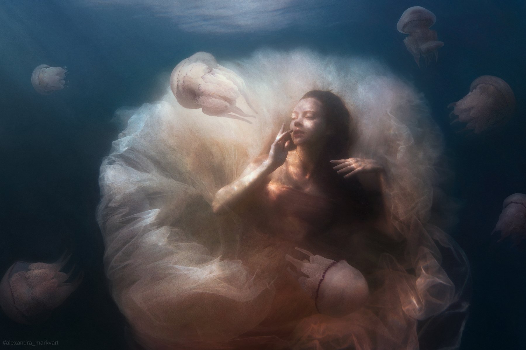 под водой, подводная съемка, Александра Маркварт