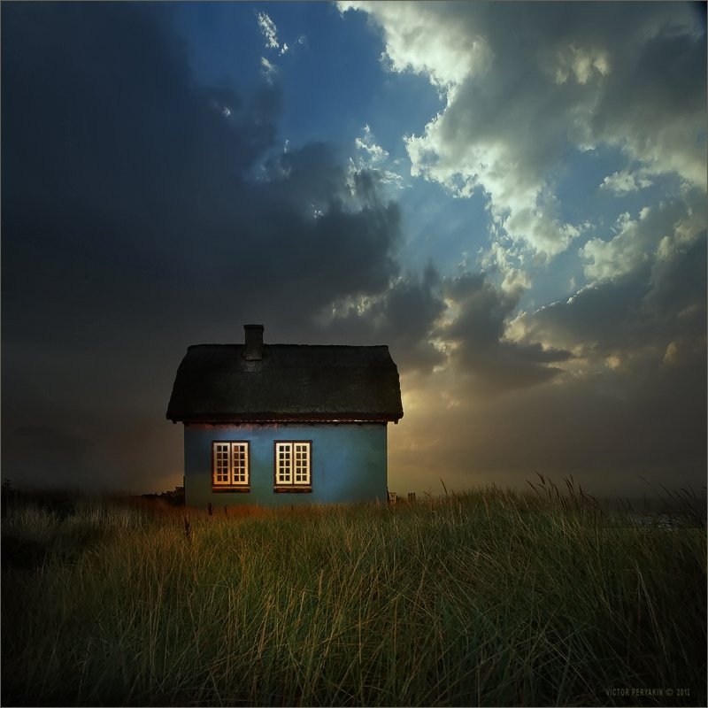 дом, море, берег, ковыль, закат, одиночество, ставни, окна, Виктор Перякин
