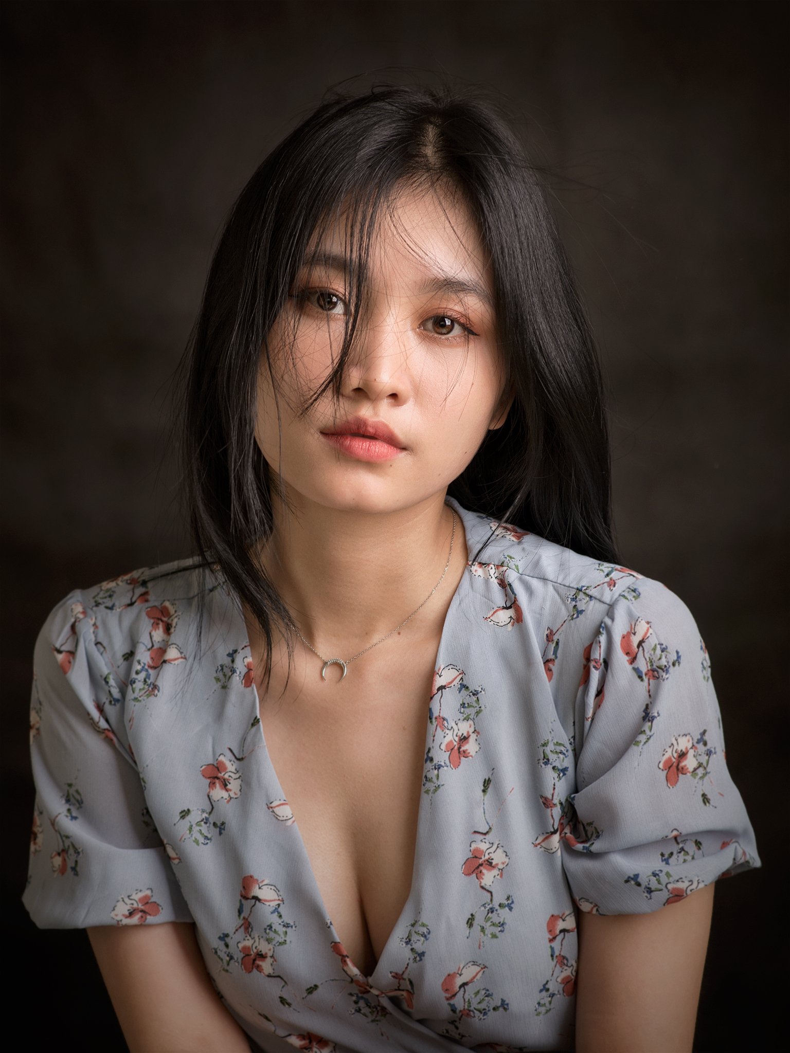 portrait, face, girl, young, beauty, mood, hair, eyes, asian, vietnam, vietnamese, glamour, mood portrait, Hoang Viet Nguyen