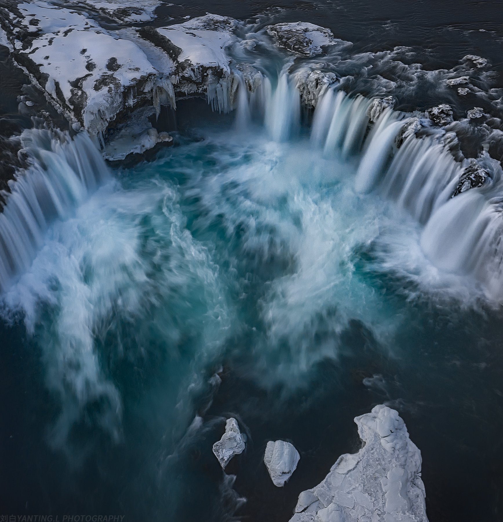 landscape, nature, travel, iceland, waterfall, water, winter, ice, snow, aerial, drone, daylight, Liu Yanting