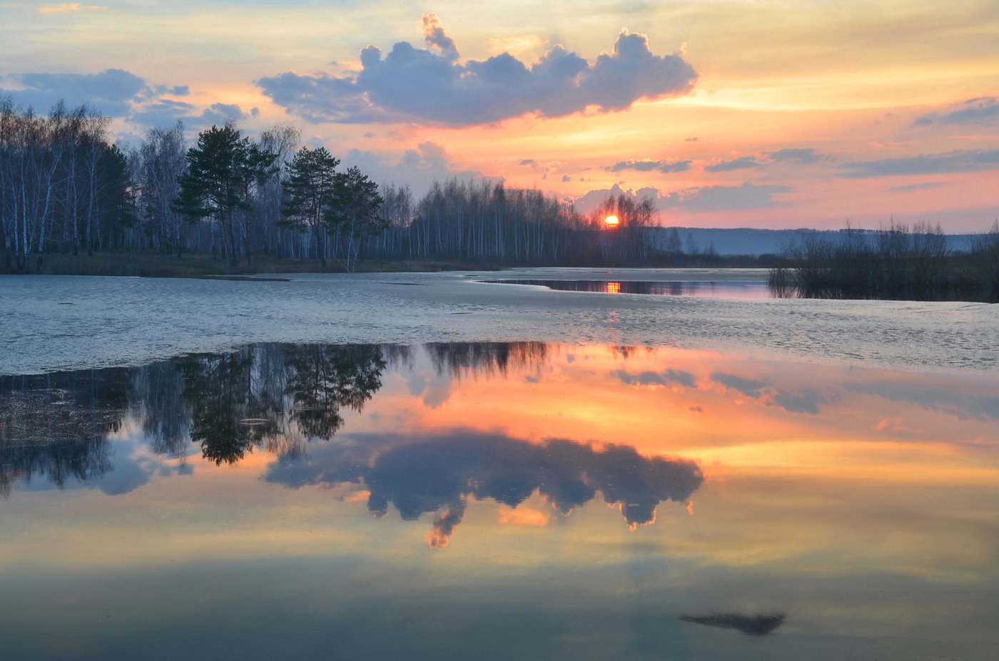 весенний вечер, озеро, лёд, отражение, тишина, закат, Irina Shapronova