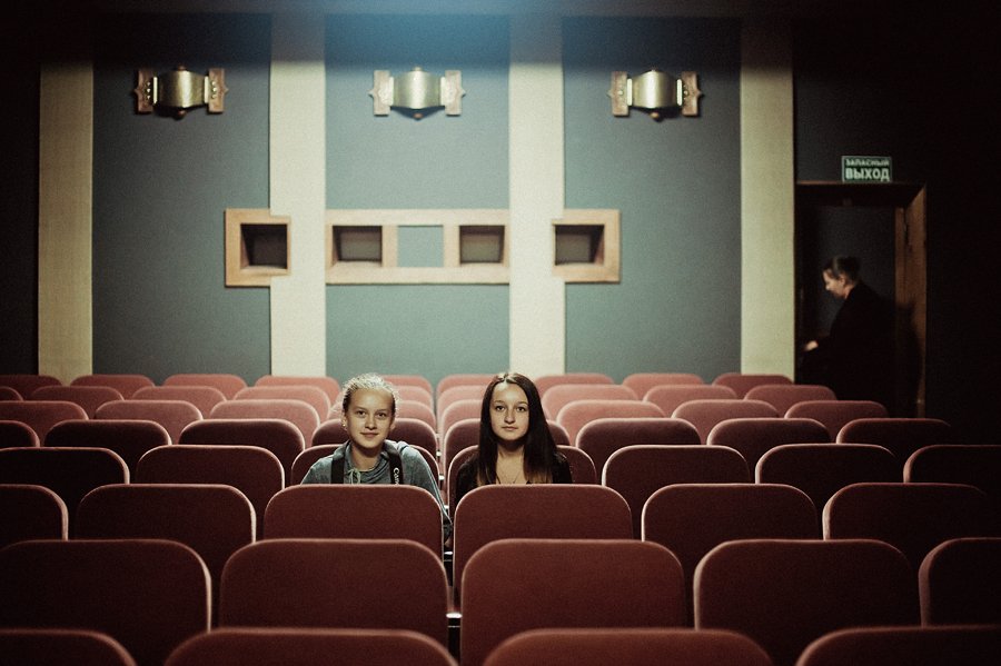 зал, девочки, кресла, зрительный зал, hall, girls, chairs, auditorium, Феофанов Дмитрий