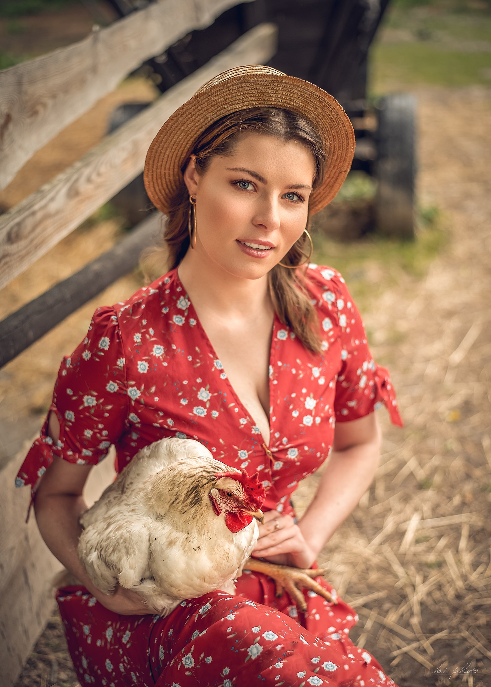 girl chicken farm woman village retro, Izabela Bilinska