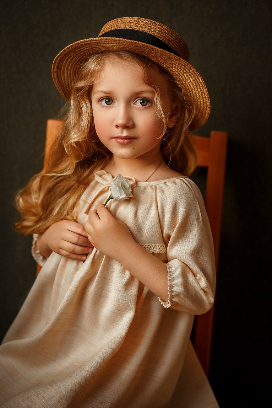 девочка, дети, шляпа, портрет, детский портрет, Надежда Бочарникова