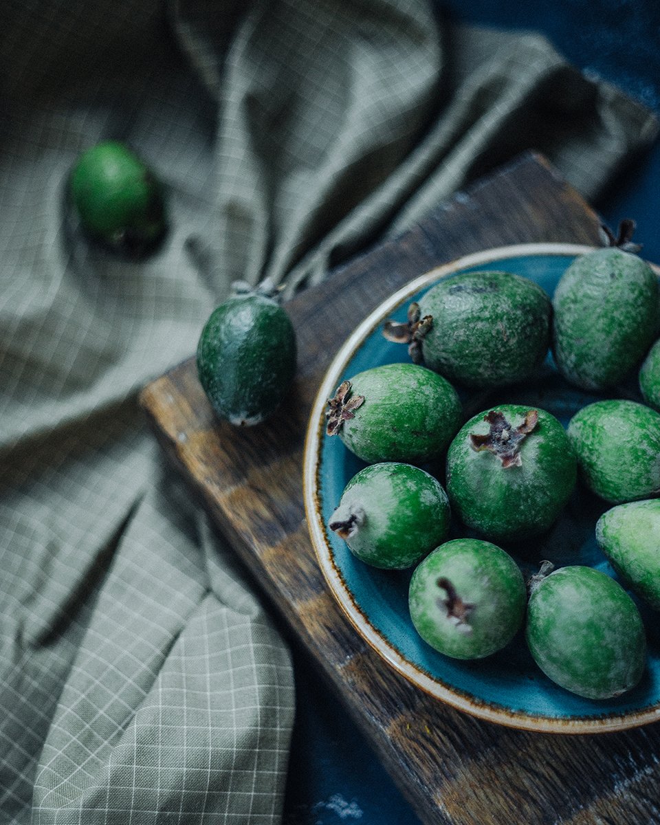 натюрморт, фрукты, синий, зеленый, Анастасия Зубкова