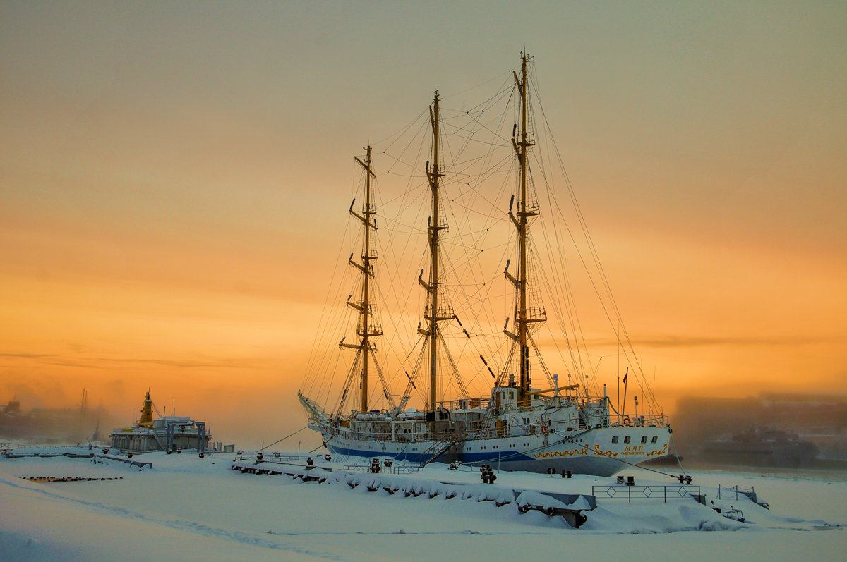 нева снег зима река мир парусник судно причал зимовка, Александр Алексеев 881