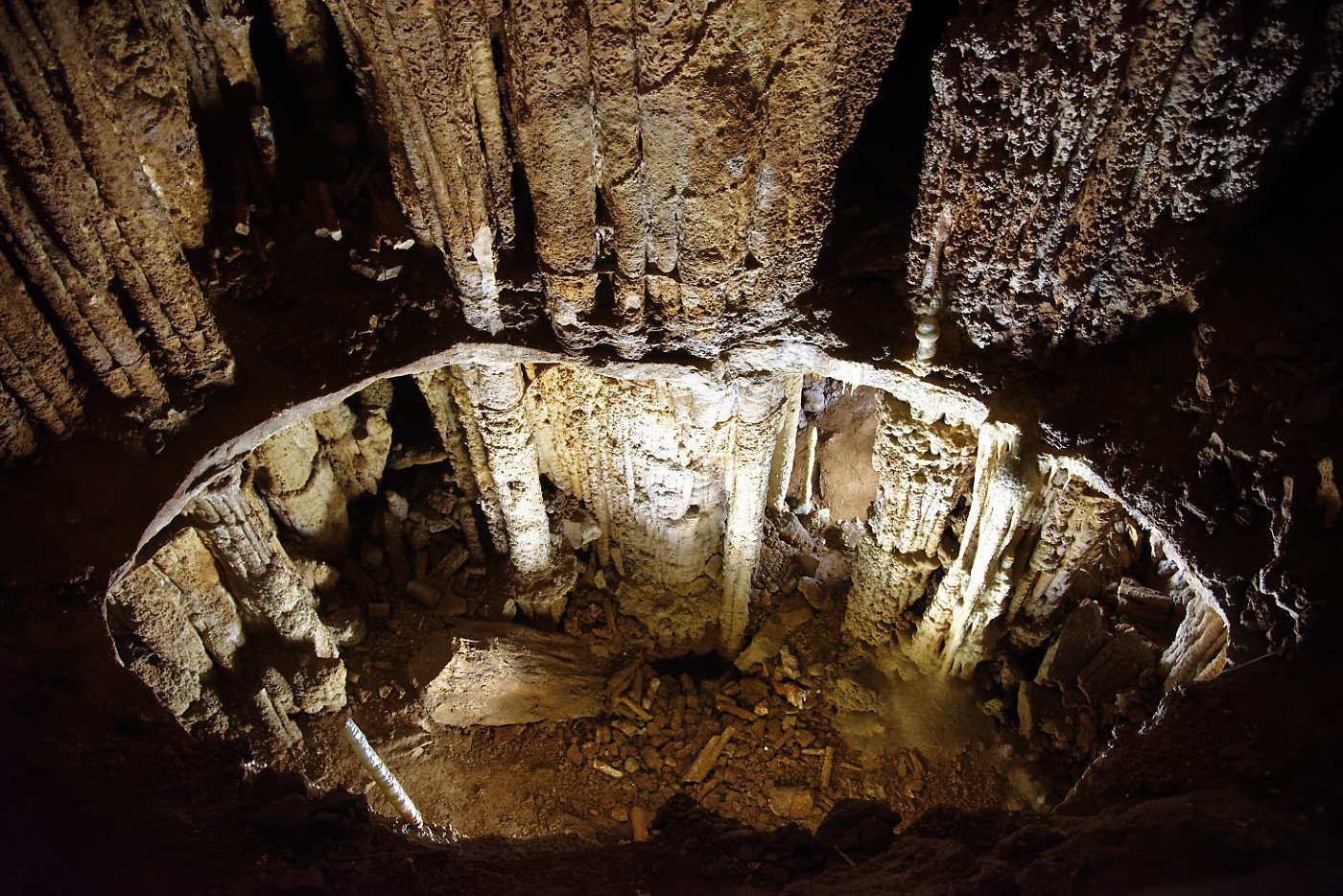 пещера, грот, чатырдаг, фото, крым, сталактиты, Karasev Pavel