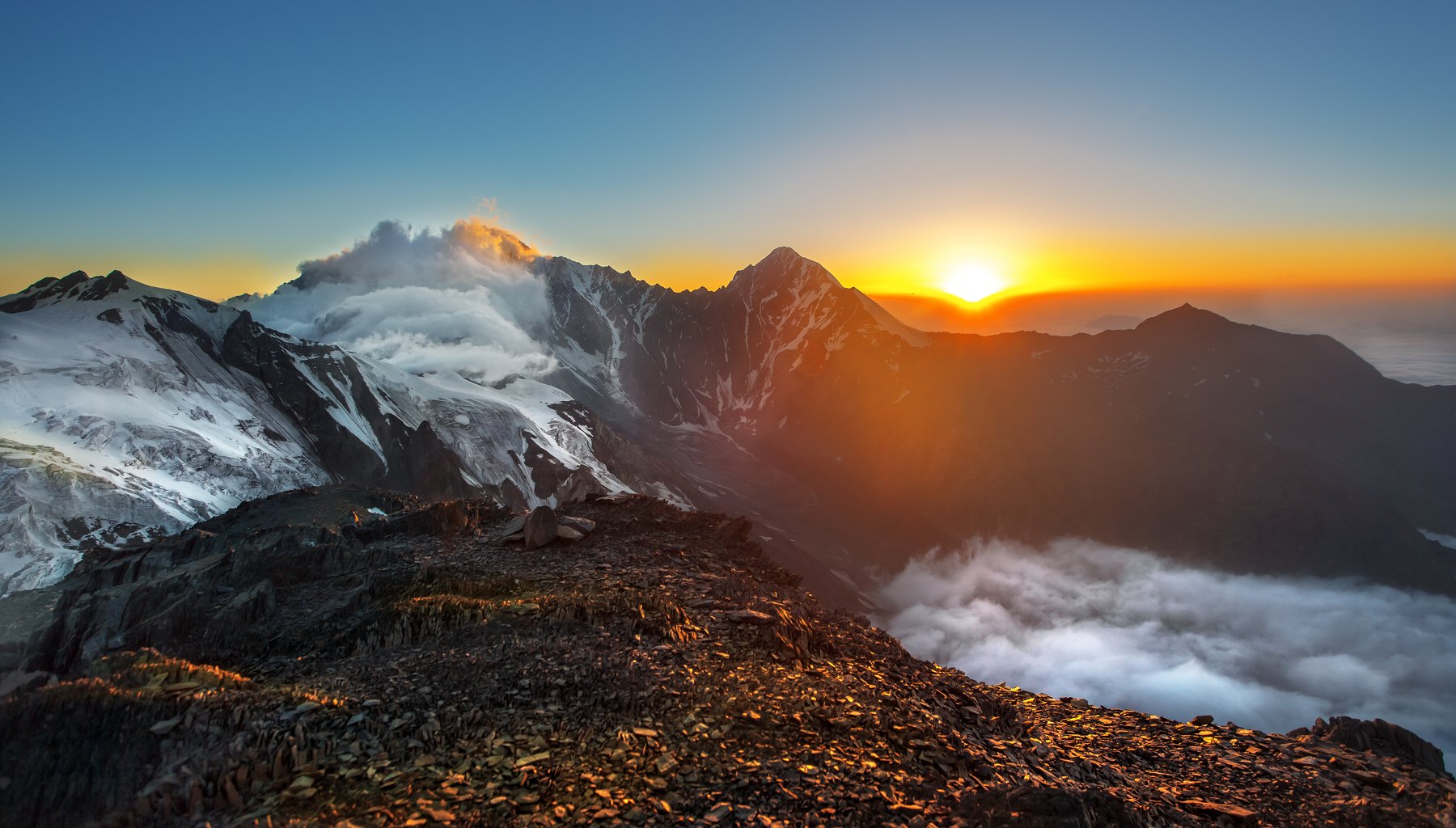 Казбек, Кавказ, закат, sunrise, Caucasus, облака, горы, вершины , Vyacheslav Lozhkin