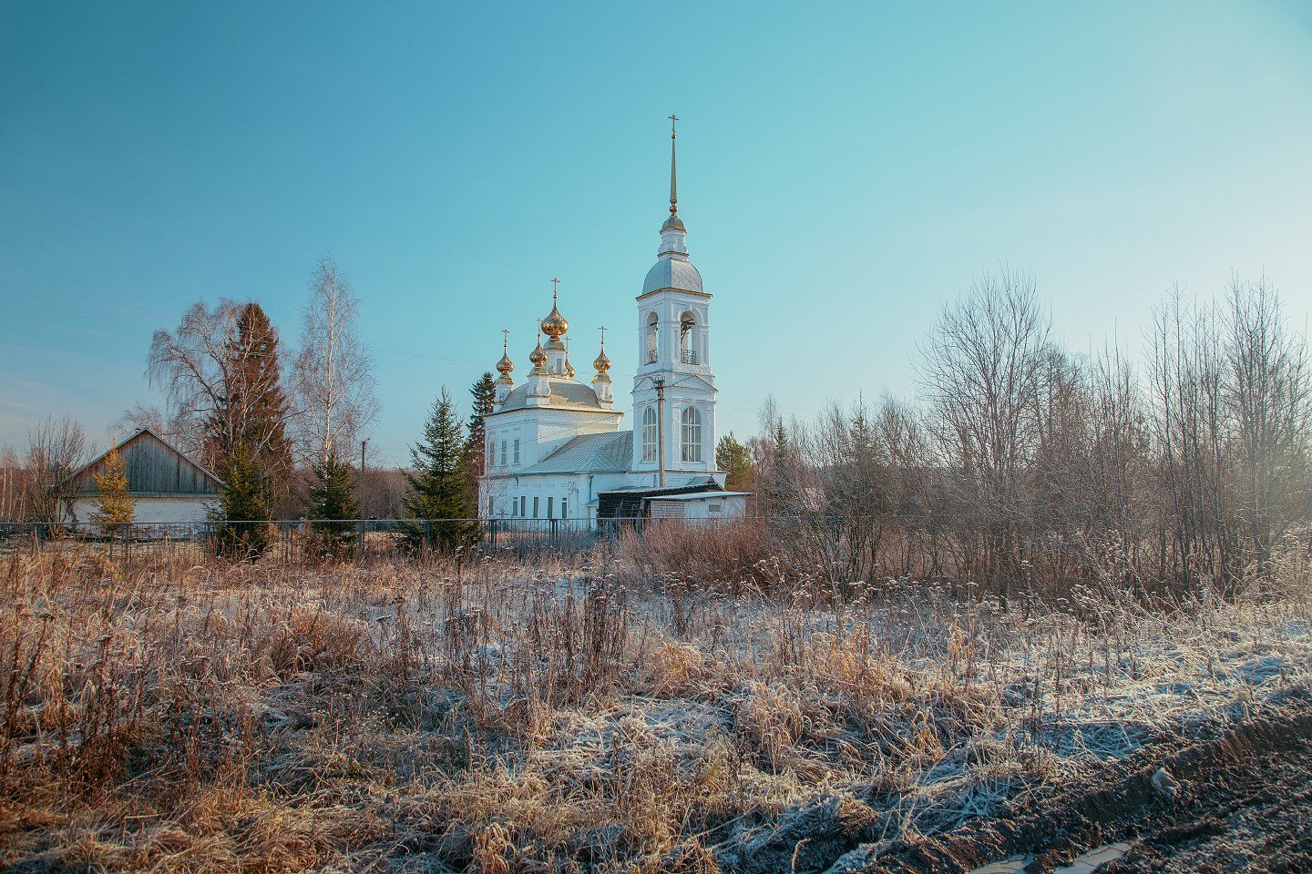 Осень Костромской храм