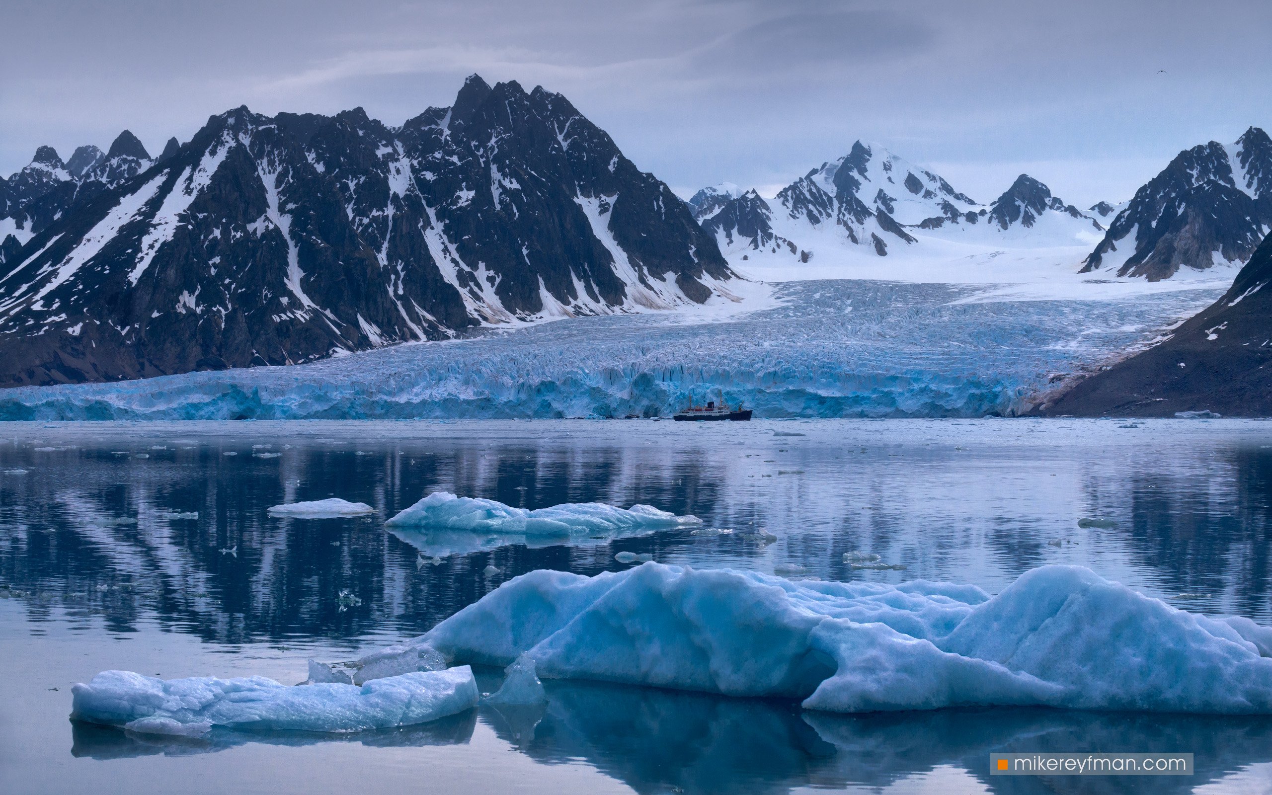 ice, glacier, nature, svalbard, cold temperature, snow, outdoors, expedition, arctic, north, wild, spitsbergen, monaco glacier, liefdefjorden, archipelago, death to coronavirus, death to covid-19, Майк Рейфман