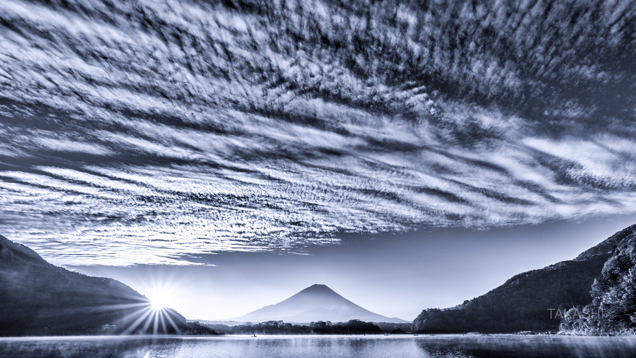 Fuji,Japan,mountain,clouds,lake,water,sunrise,sunshine, Takashi
