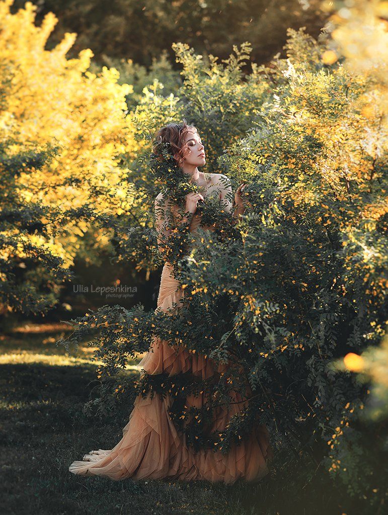 женский портрет индивидуальная фотосессия акация фотограф чита желтый зеленый, Юлия Лепёшкина