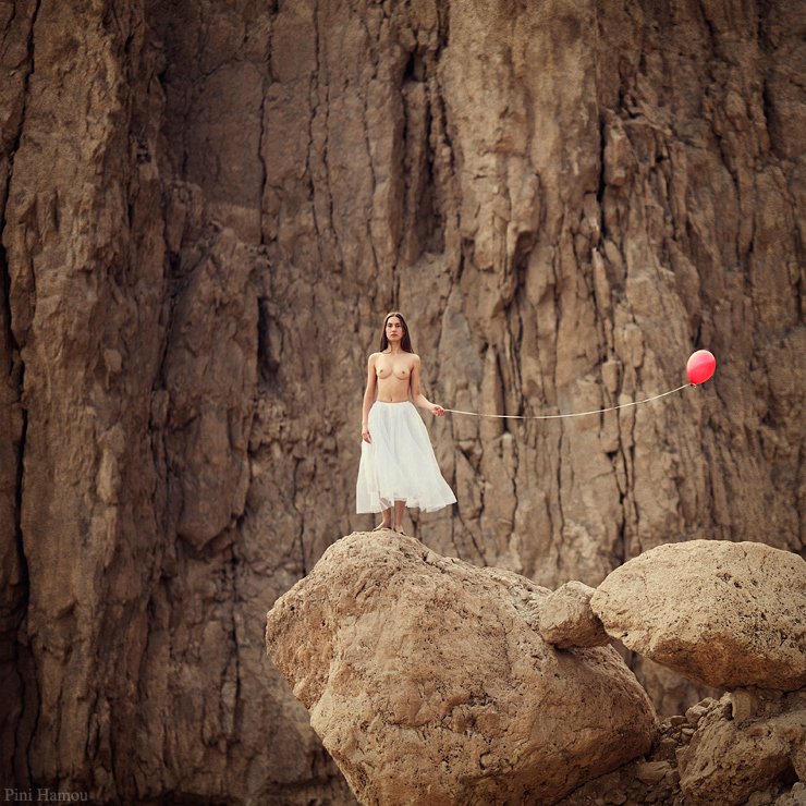 tanya, woman, white, naked, red, brown, rock, wire, desert, skirt, balloon, dead sea,  chest, long hair, pini hamou