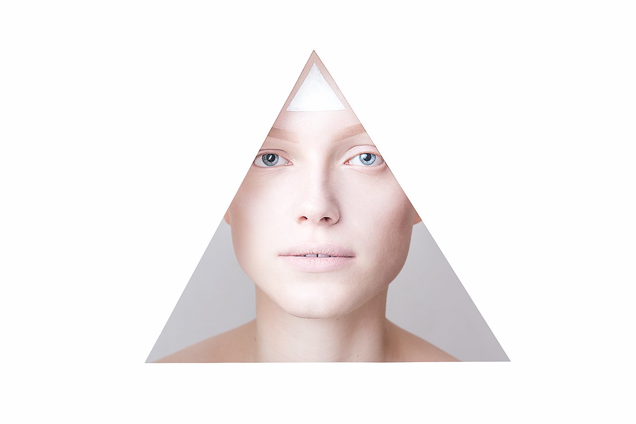 треугольник, девушка, фон, фигура, геометрия, кожа, чистая, белый треугольник, глаза, концепт, Дарья Комарова