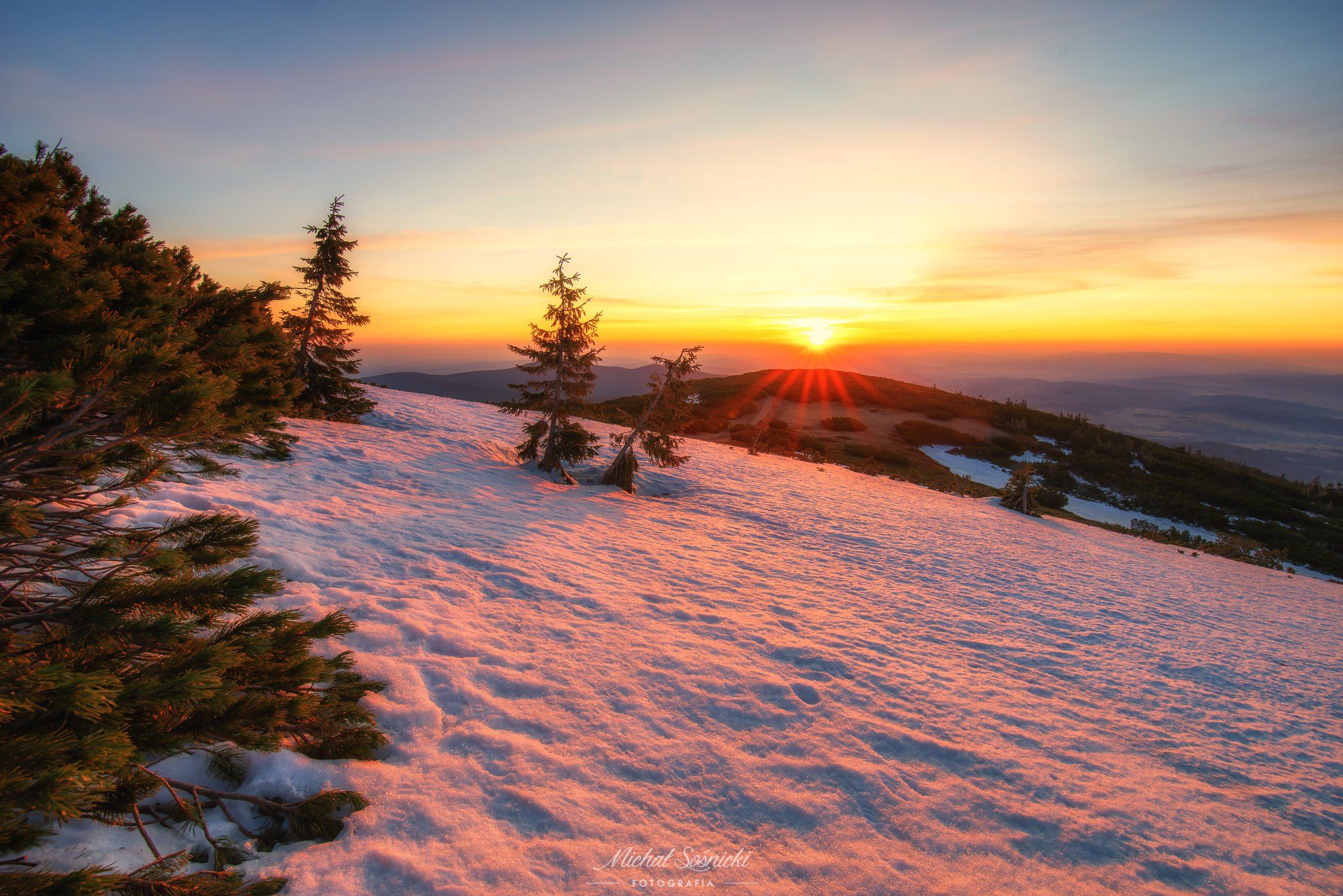 #sunrise #landscape #snow #spring #poland #pentax #benro #sky #sun, Michał Sośnicki
