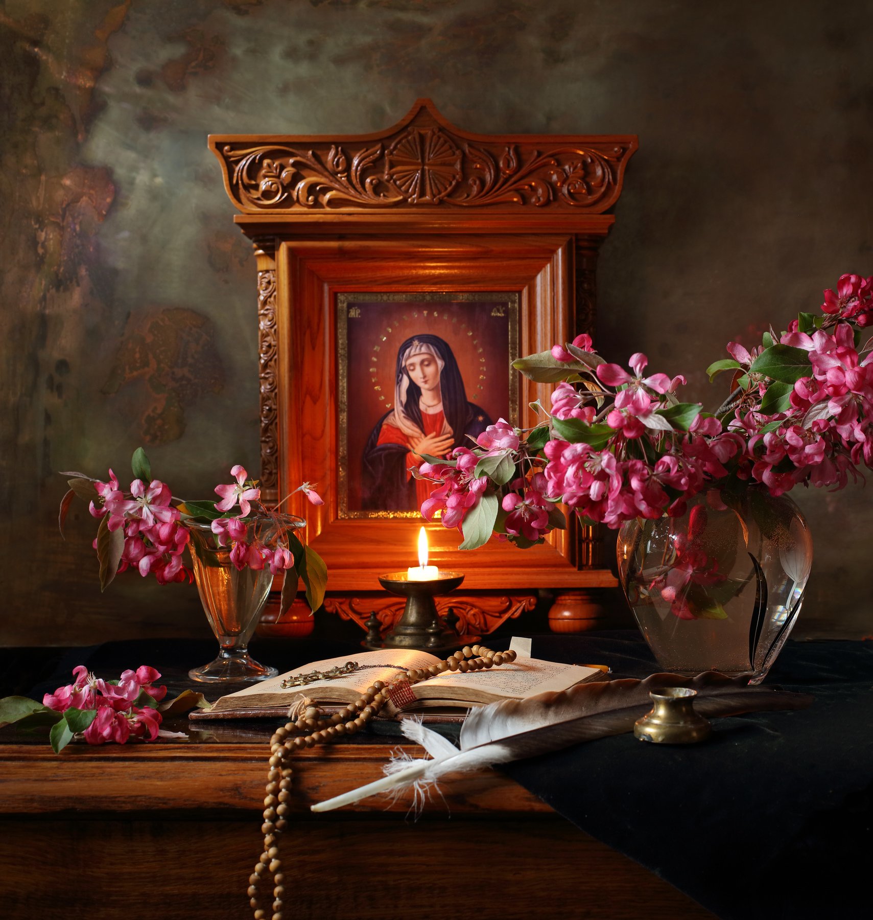 Богородица, икона, свеча, религия, цветы, книга, Андрей Морозов