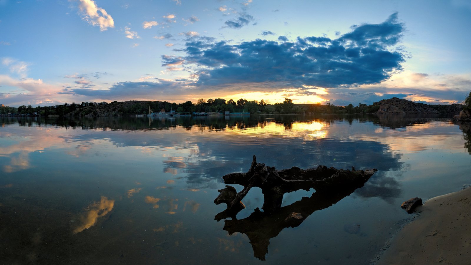 закат,весна,пейзаж,краски,коряга,солнце,небо,река,рекаднепр,landscape,сюжет,природа,nature,sky,sunset,цвет,ковыль,берег,скалы, Сергей Богачёв