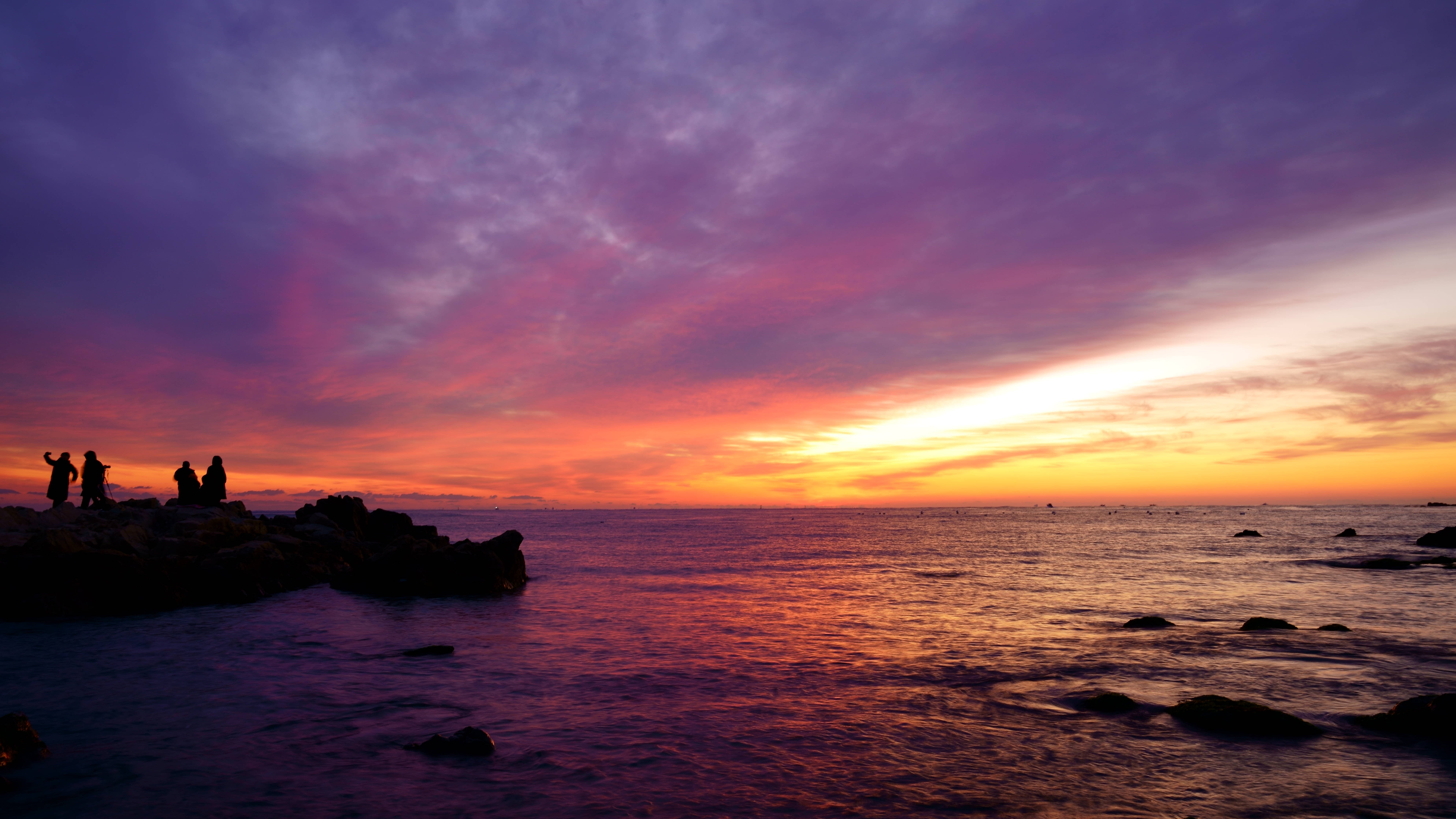 south korea,gyeongsangbukdo,ulsan,sunrise,winter,sea,seascape,horizontal,sunlight,cloud,waves,colorful, Shin