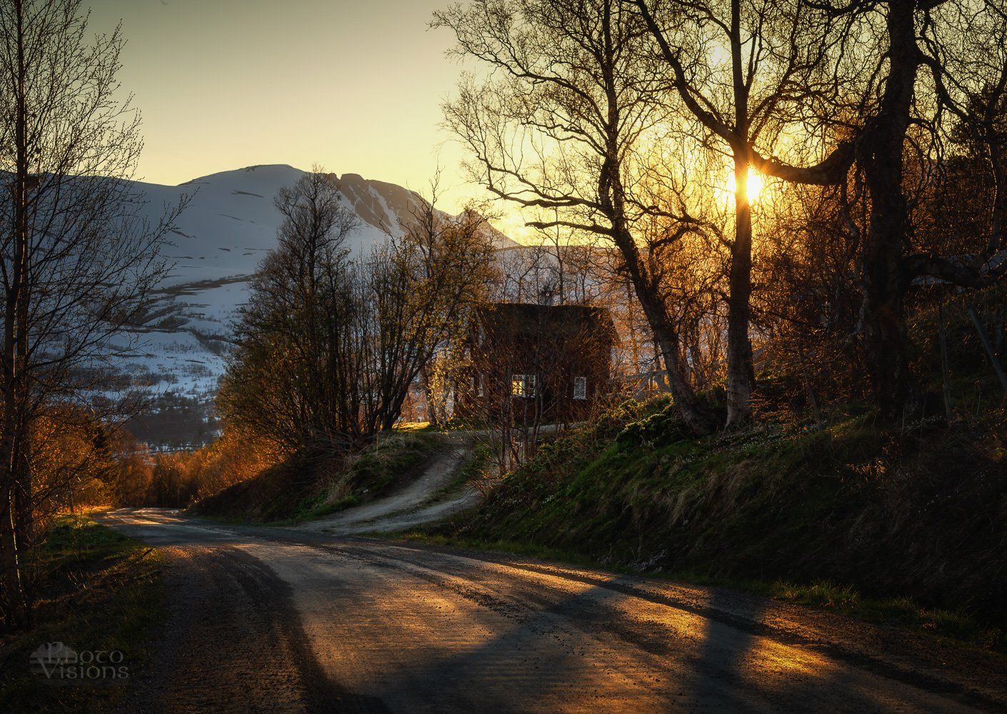 norway,norwegian,scandinavia,cabin,house,cottage,wooden,trollheimen,mountain,mountains,sunset, Adrian Szatewicz