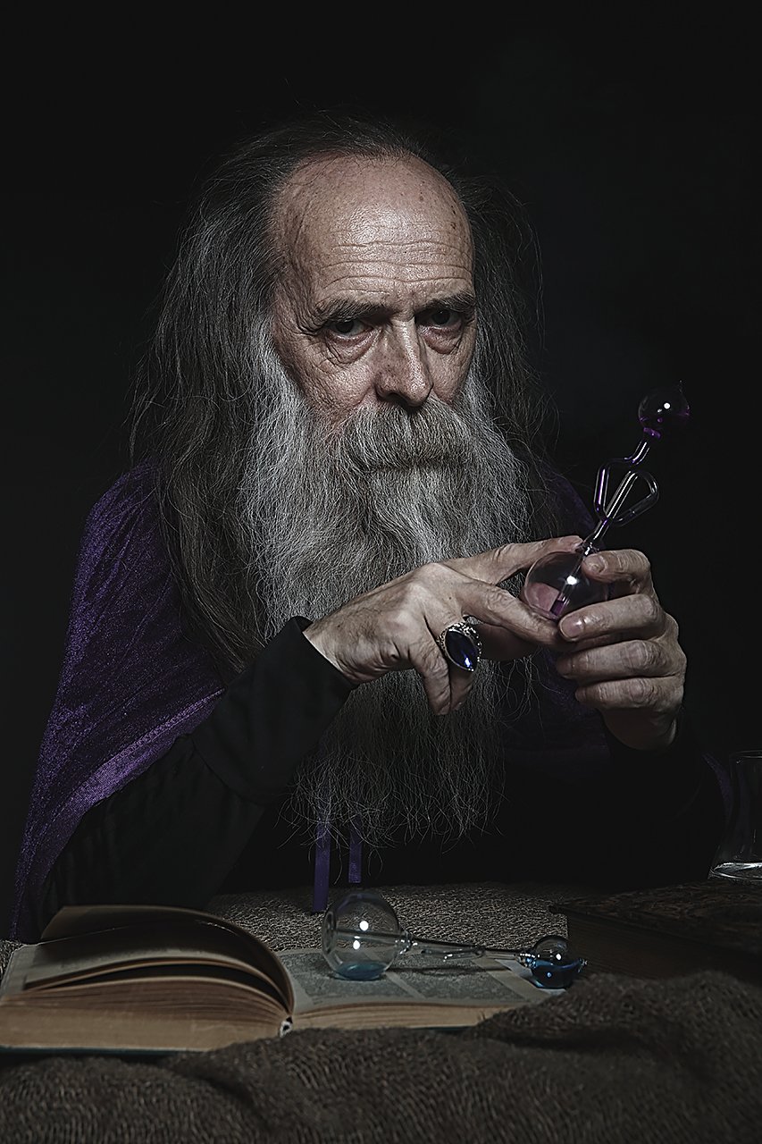 алхимик, мудрец, перстень, волшебник, мужской портрет, мужчина, Дарья Комарова