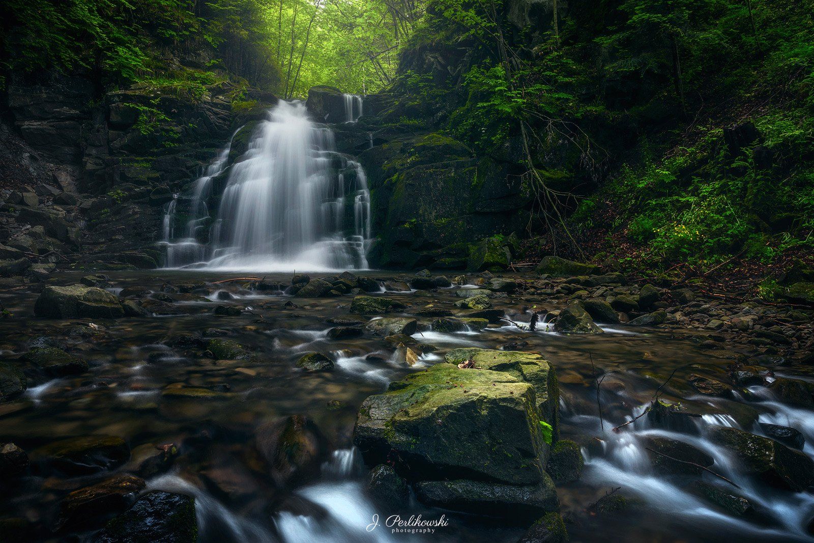 waterfall, long exposure, water, forest, mist, moody, green, Jakub Perlikowski