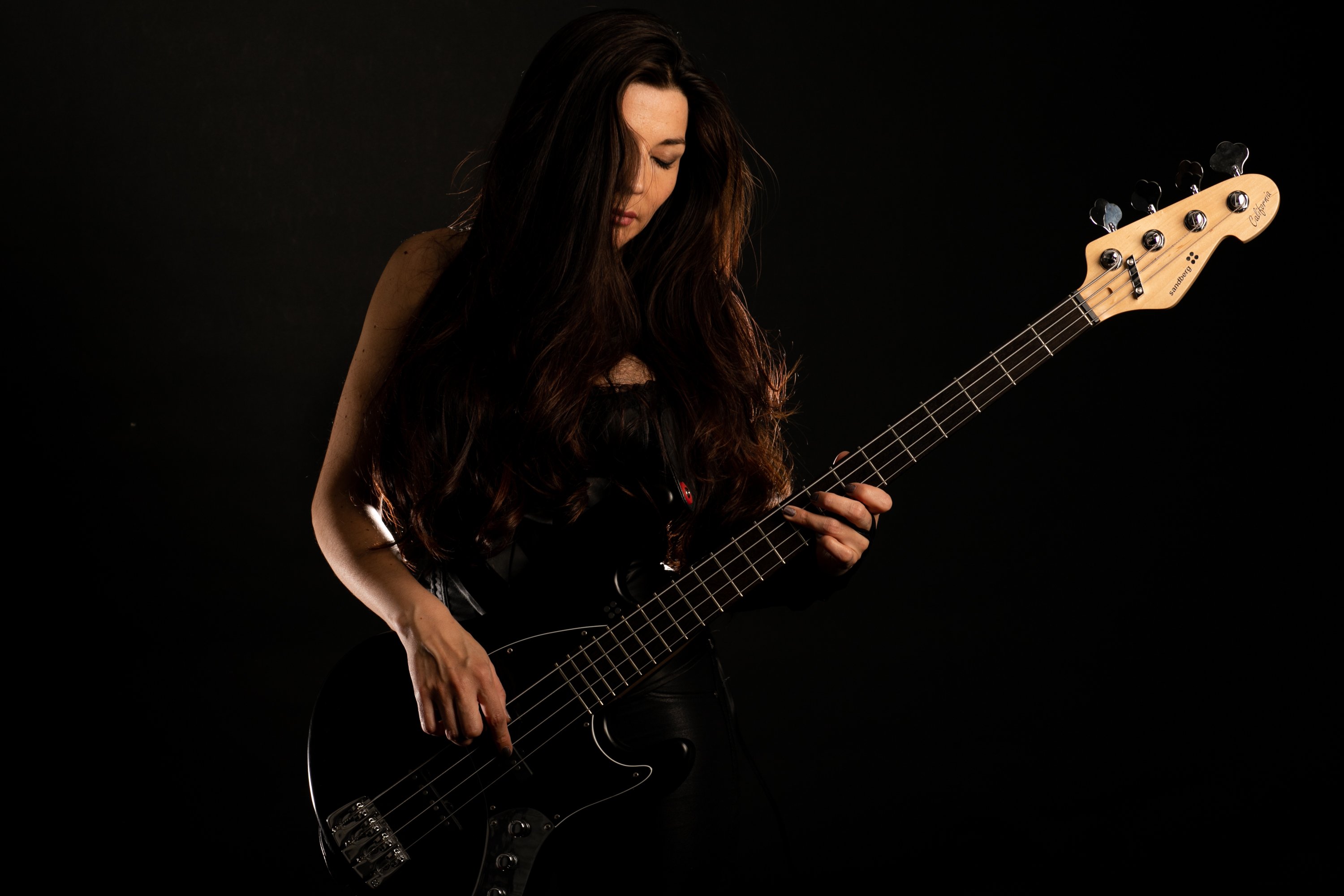 gitar bass women sawyn , Tomasz Slawinski