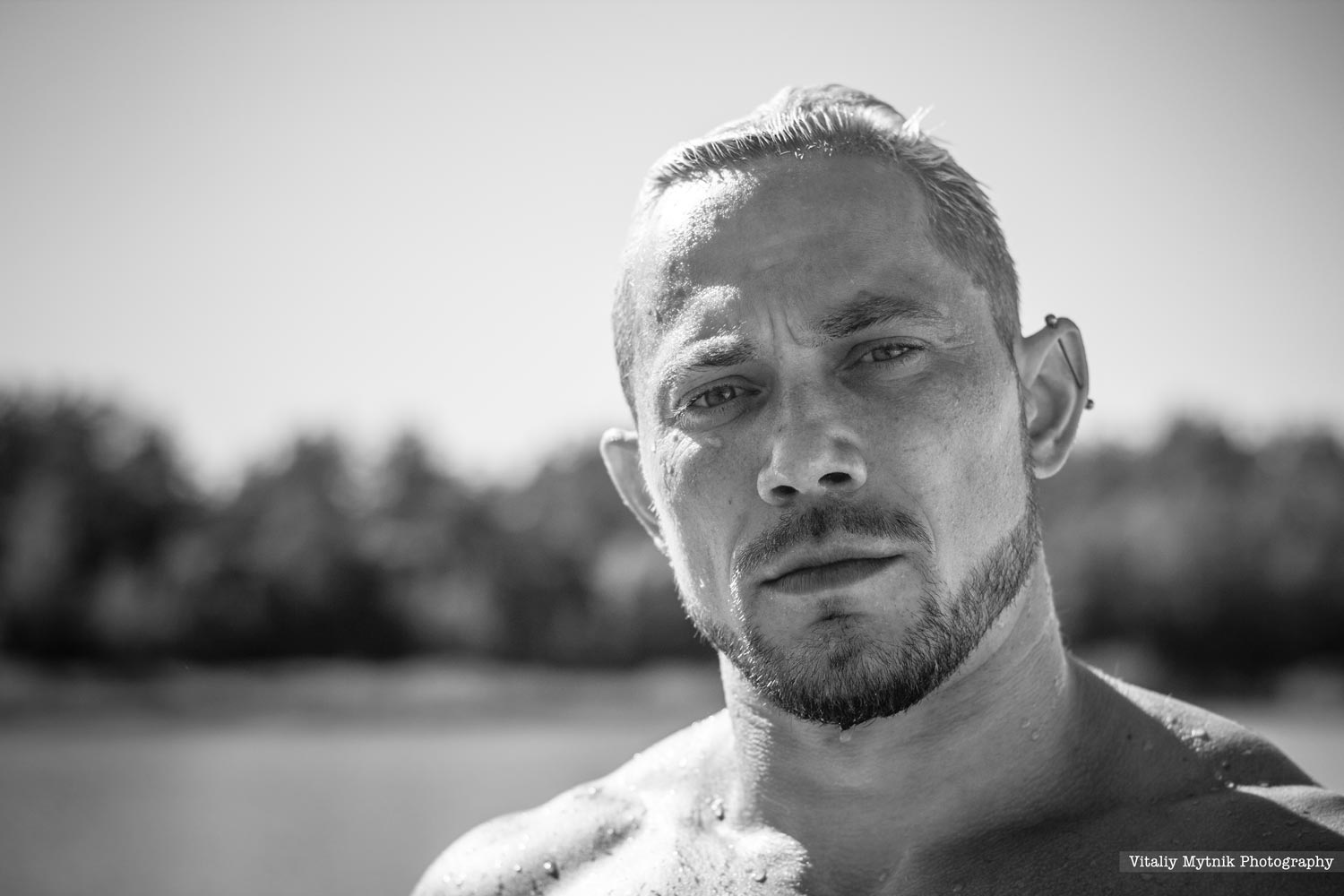 People, One Person, Male, One Man Only, Adult, One Adult Only, Mid Adult Man, One Mid Adult Man Only, Mid Adult, One Mid Adult Only, Man, Portrait, Looking At Camera, Outdoors, Shirtless,  Portrait, Lifestyles, Day, Front View, Leisure Activity, Focus On , Виталий Мытник