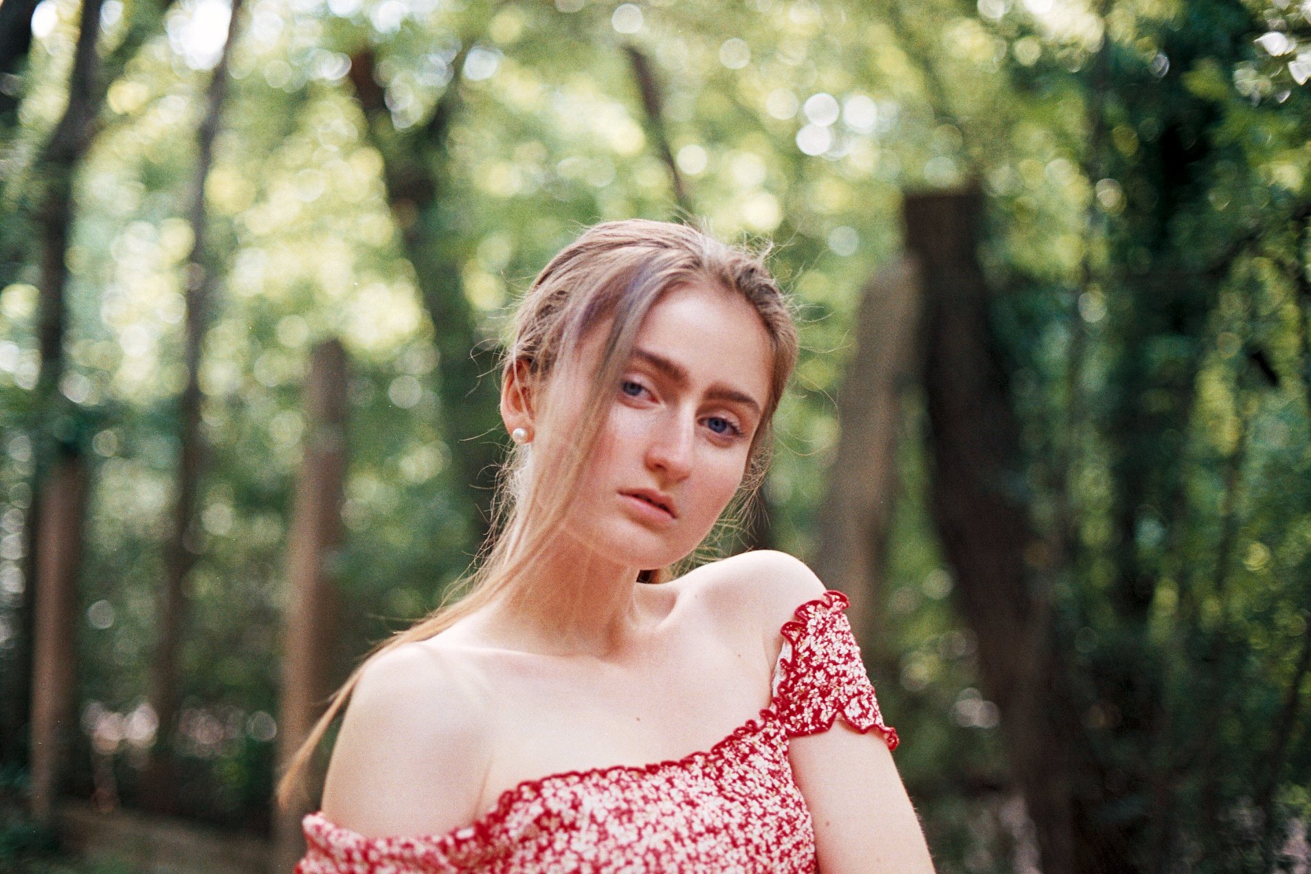 Ligh, tNaturalPortrait, ColorModelColor,  Image, Asen Andreev, Asen Andreev Photography, Pose, Analog, asen