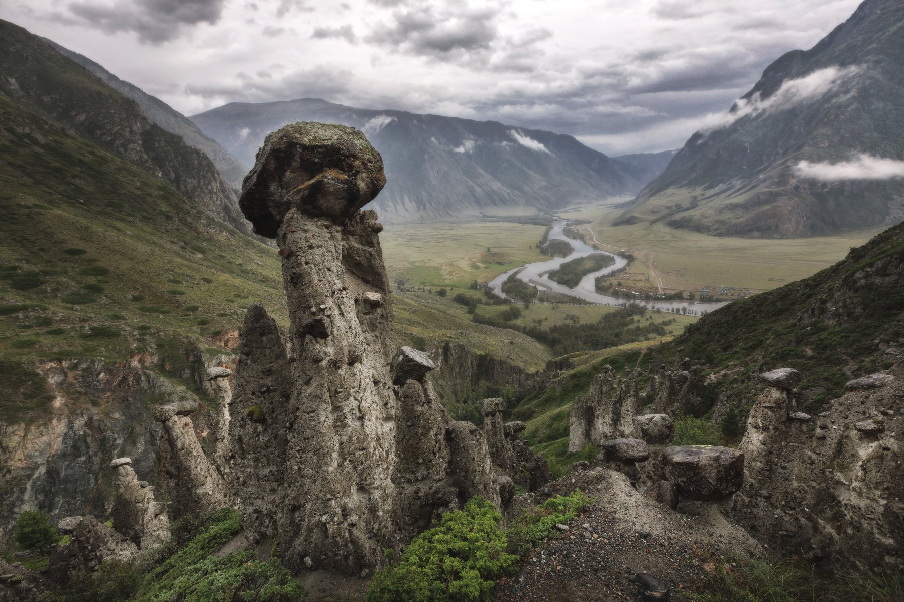 Каменные грибы Алтай Чулышманская Долина