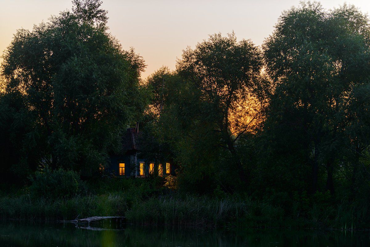 ночь, озеро, дом, Владислав Никишин