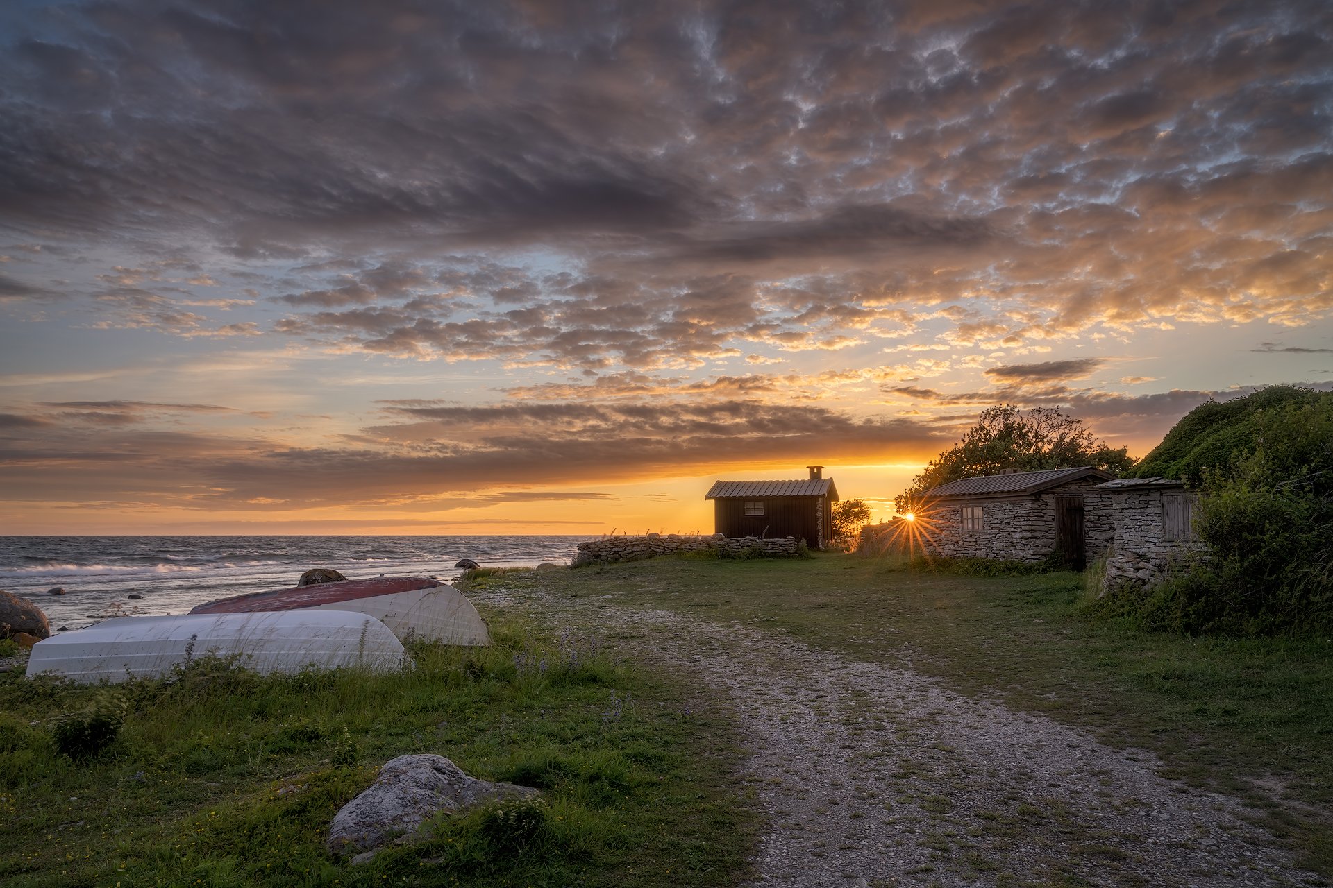 Baltic Sea, balticsea, Beach, boat, chalkstone, chalkstonehuts, Clouds, Coast, coastal, eveningmood, fishermen´svillage, Fishing, fishingboat, fishingstation, fishinvillage, Gotland, Island, kettelvik, naturallightphotography, nature, pebblebeach, Scandin, Ludwig Riml