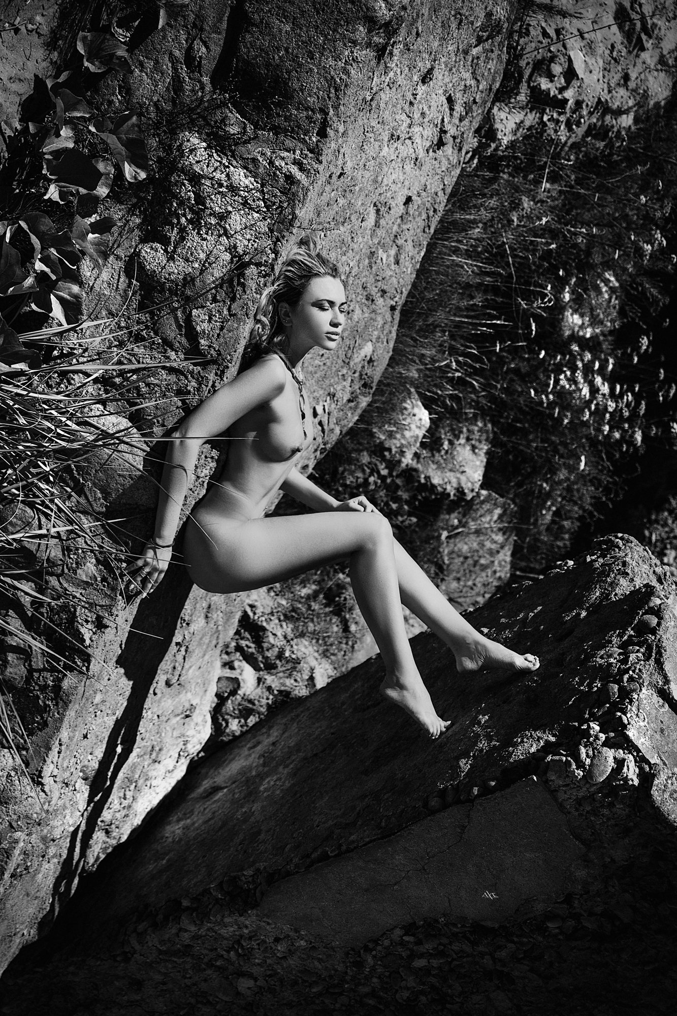 woman, portrait, nude, outdoors, natural light, beauty, Руслан Болгов (Axe)