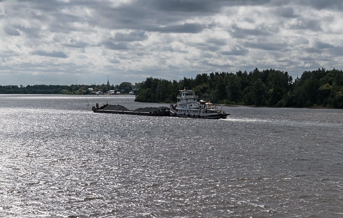 Шесть мгновений из жизни большой реки. Photographer Peshkov Valeriy