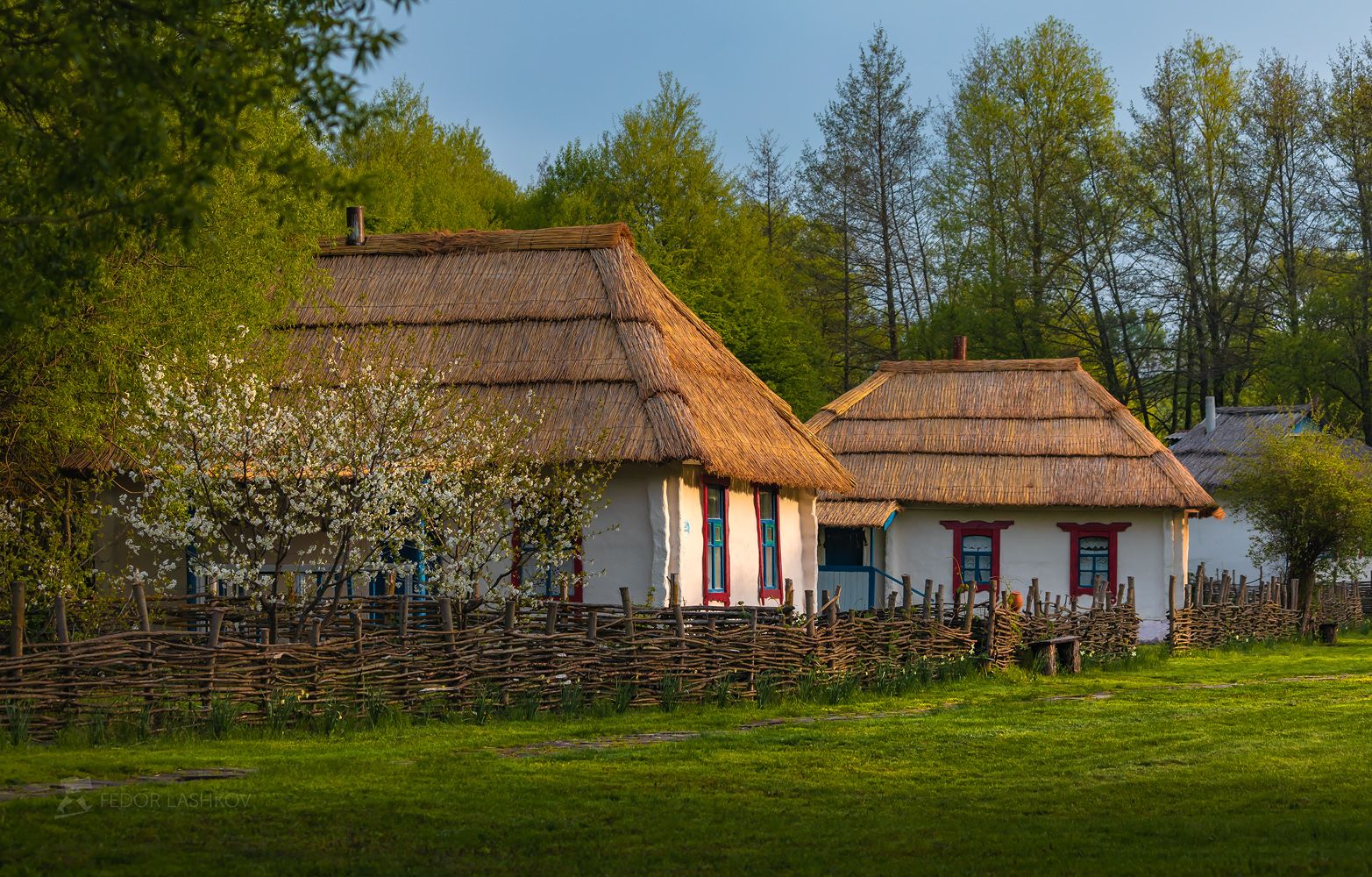 Деревня Кострома в парке Ключи. Photographer Lashkov Fedor