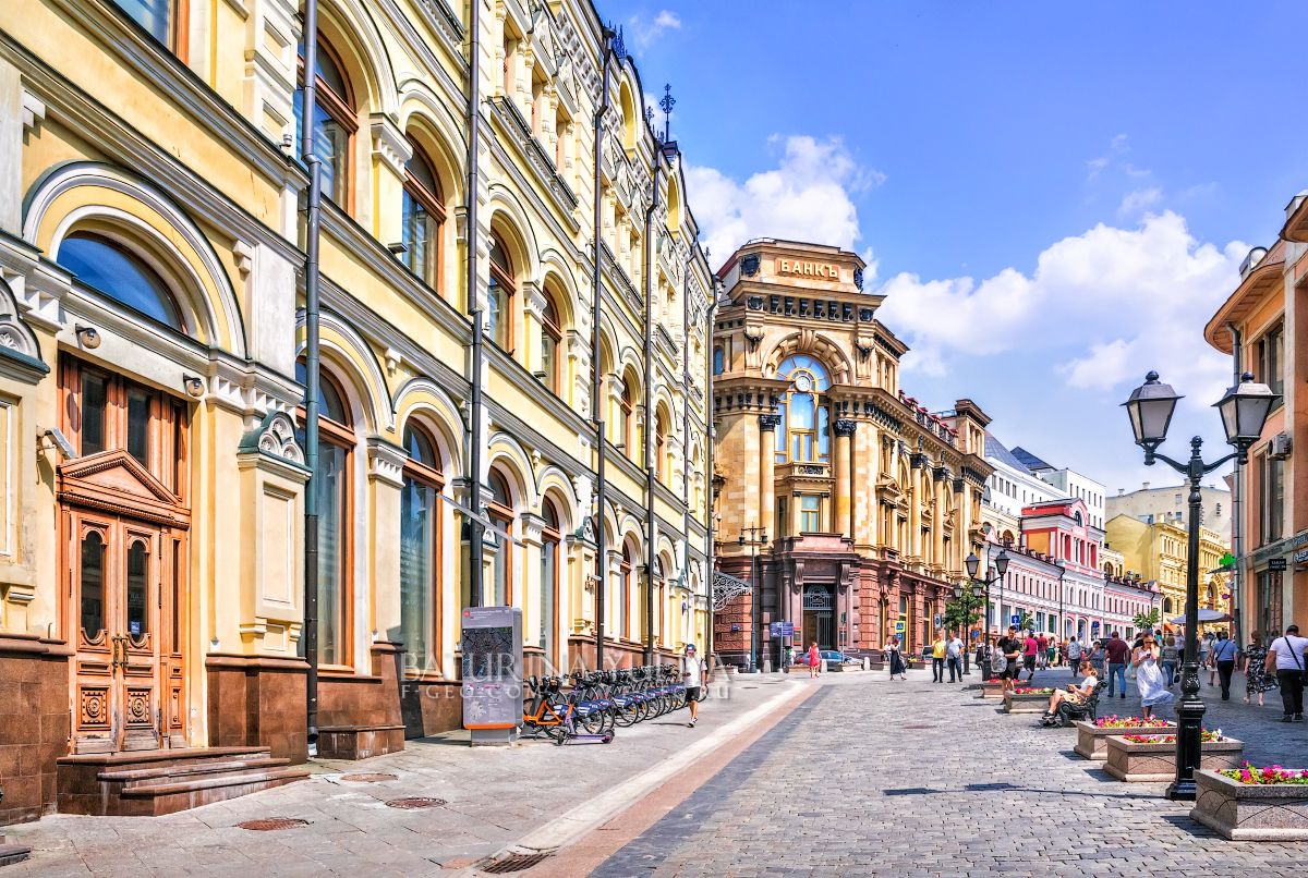 Международный банк на Кузнецком мосту, Москва. Photographer Yuliya Baturina